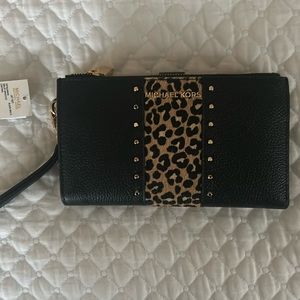 Michael Kors Wristlet